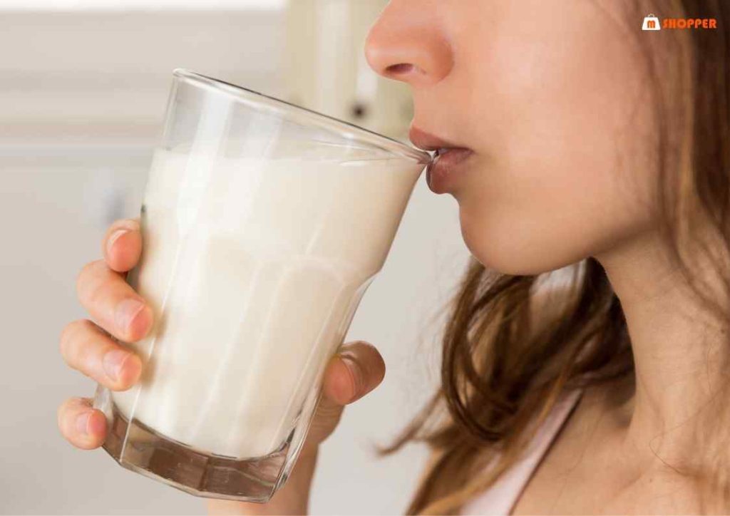 ดื่มนมก่อนนอน ความรู้เรื่องนม นมแต่ละชนิดต่างกันอย่างไร